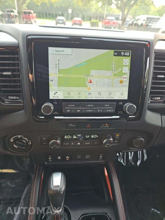 2023 Nissan Frontier PRO-4X Crew Cab Medium Bed - miniatura 10