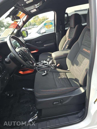 2023 Nissan Frontier PRO-4X Crew Cab Medium Bed - miniatura 6
