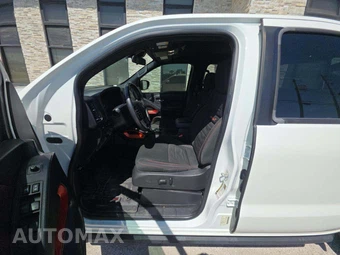 2023 Nissan Frontier PRO-X Crew Cab Medium Bed - miniatura 6