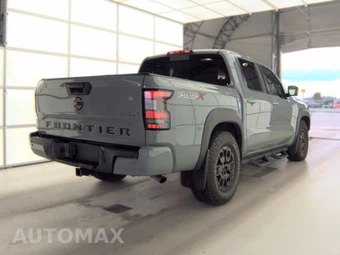 2023 Nissan Frontier PRO-X Crew Cab Medium Bed - miniatura 4