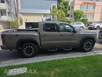 2023 Nissan Frontier PRO-X Crew Cab Medium Bed - miniatura 4