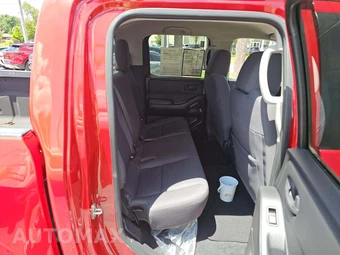 2023 Nissan Frontier S Crew Cab Medium Bed – miniatura 16