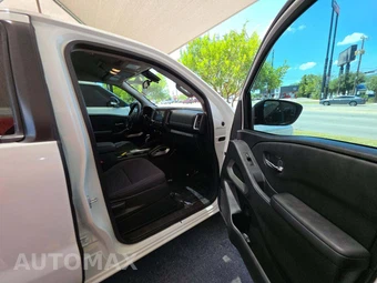 2023 Nissan Frontier SV Crew Cab Medium Bed - miniatura 18