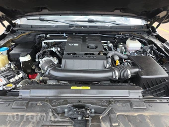 2023 Nissan Frontier SV Crew Cab Medium Bed – miniatura 15