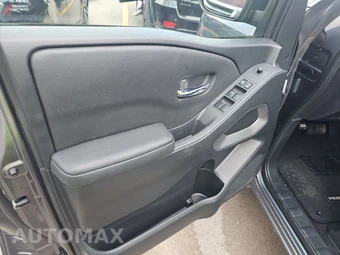 2023 Nissan Frontier SV Crew Cab Medium Bed - miniatura 9