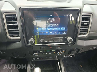 2023 Nissan Frontier SV Crew Cab Medium Bed – miniatura 10
