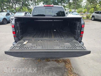 2023 Nissan Frontier SV Crew Cab Medium Bed – miniatura 14