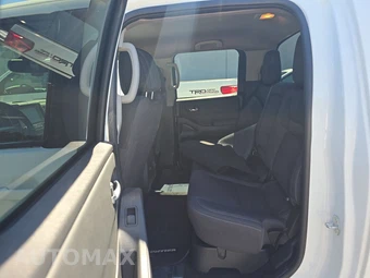 2023 Nissan Frontier SV Crew Cab Medium Bed – miniatura 13