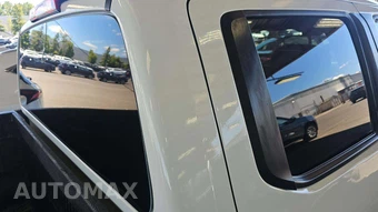 2023 Nissan Frontier SV Crew Cab Medium Bed – miniatura 34