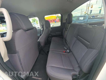 2023 Nissan Frontier SV Crew Cab Medium Bed - miniatura 13