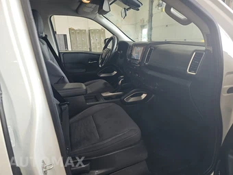2023 Nissan Frontier SV Crew Cab Medium Bed – miniatura 8