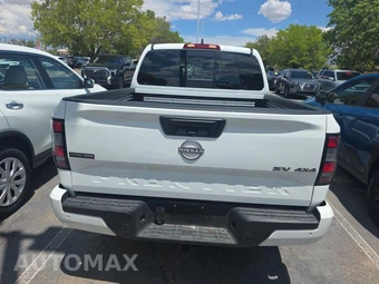 2023 Nissan Frontier SV Crew Cab Medium Bed – miniatura 6