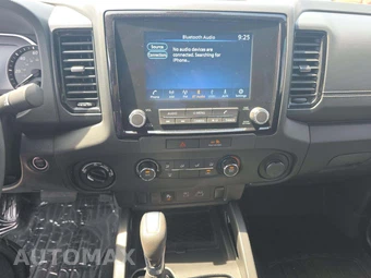 2023 Nissan Frontier SV Crew Cab Medium Bed – miniatura 10
