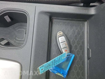 2023 Nissan Frontier SV Crew Cab Medium Bed – miniatura 5