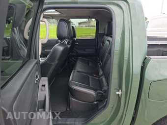 2023 Nissan Frontier SV Crew Cab Medium Bed – miniatura 10