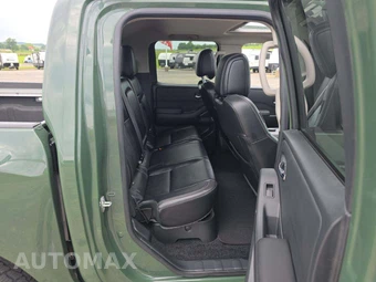 2023 Nissan Frontier SV Crew Cab Medium Bed – miniatura 13
