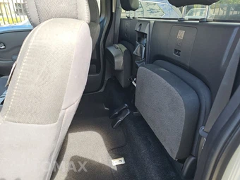 2023 Nissan Frontier SV Extended Cab Long Bed – miniatura 13