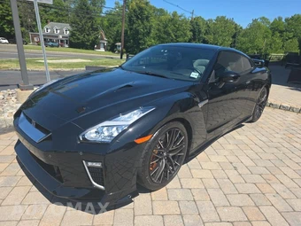 2023 Nissan GT-R Premium