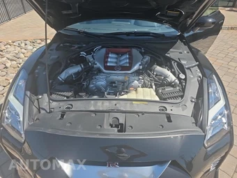 2023 Nissan GT-R Premium - miniatura 18