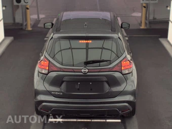 2023 Nissan Kicks S – miniatura 5