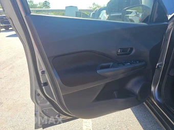 2023 Nissan Kicks S – miniatura 9