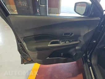 2023 Nissan Kicks S - miniatura 9