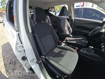 2023 Nissan Kicks S – miniatura 18