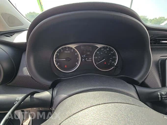 2023 Nissan Kicks S – miniatura 9