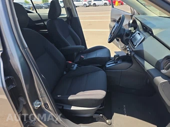 2023 Nissan Kicks S – miniatura 8