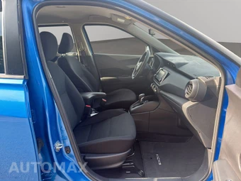 2023 Nissan Kicks S - miniatura 16