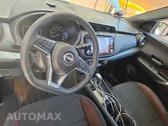 2023 Nissan Kicks SR - miniatura 12