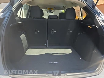 2023 Nissan Kicks SR - miniatura 17