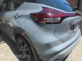 2023 Nissan Kicks SR - miniatura 7