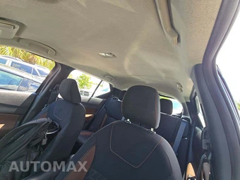 2023 Nissan Kicks SR – miniatura 11
