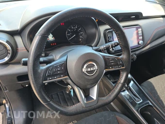 2023 Nissan Kicks SR – miniatura 10