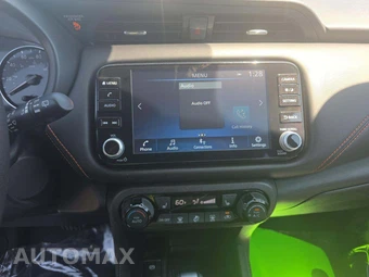 2023 Nissan Kicks SR – miniatura 7