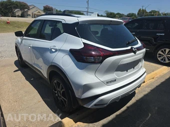 2023 Nissan Kicks SR - miniatura 6