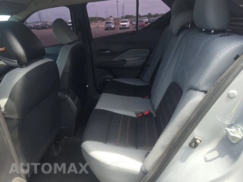 2023 Nissan Kicks SR – miniatura 13