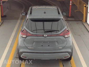 2023 Nissan Kicks SR – miniatura 5