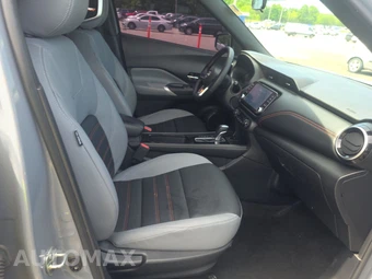 2023 Nissan Kicks SR – miniatura 8