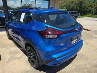 2023 Nissan Kicks SR – miniatura 2