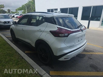 2023 Nissan Kicks SR - miniatura 7