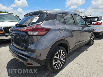 2023 Nissan Kicks SV - miniatura 4