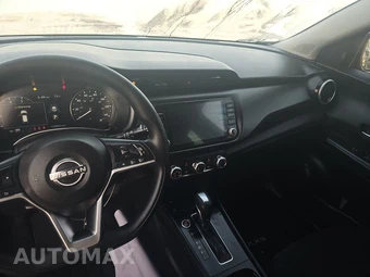 2023 Nissan Kicks SV – miniatura 11