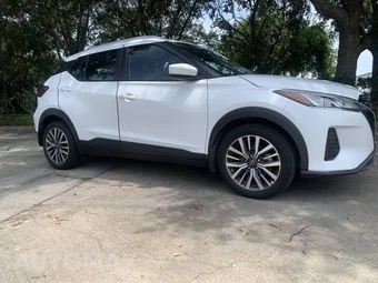2023 Nissan Kicks SV – miniatura 6