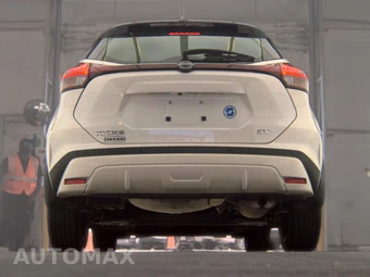 2023 Nissan Kicks SV – miniatura 7