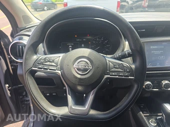 2023 Nissan Kicks SV – miniatura 10