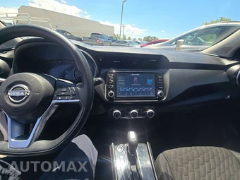 2023 Nissan Kicks SV – miniatura 11
