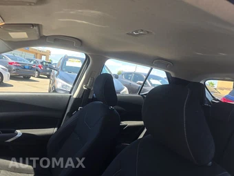 2023 Nissan Kicks SV – miniatura 14