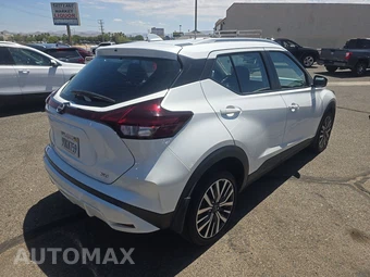 2023 Nissan Kicks SV – miniatura 4